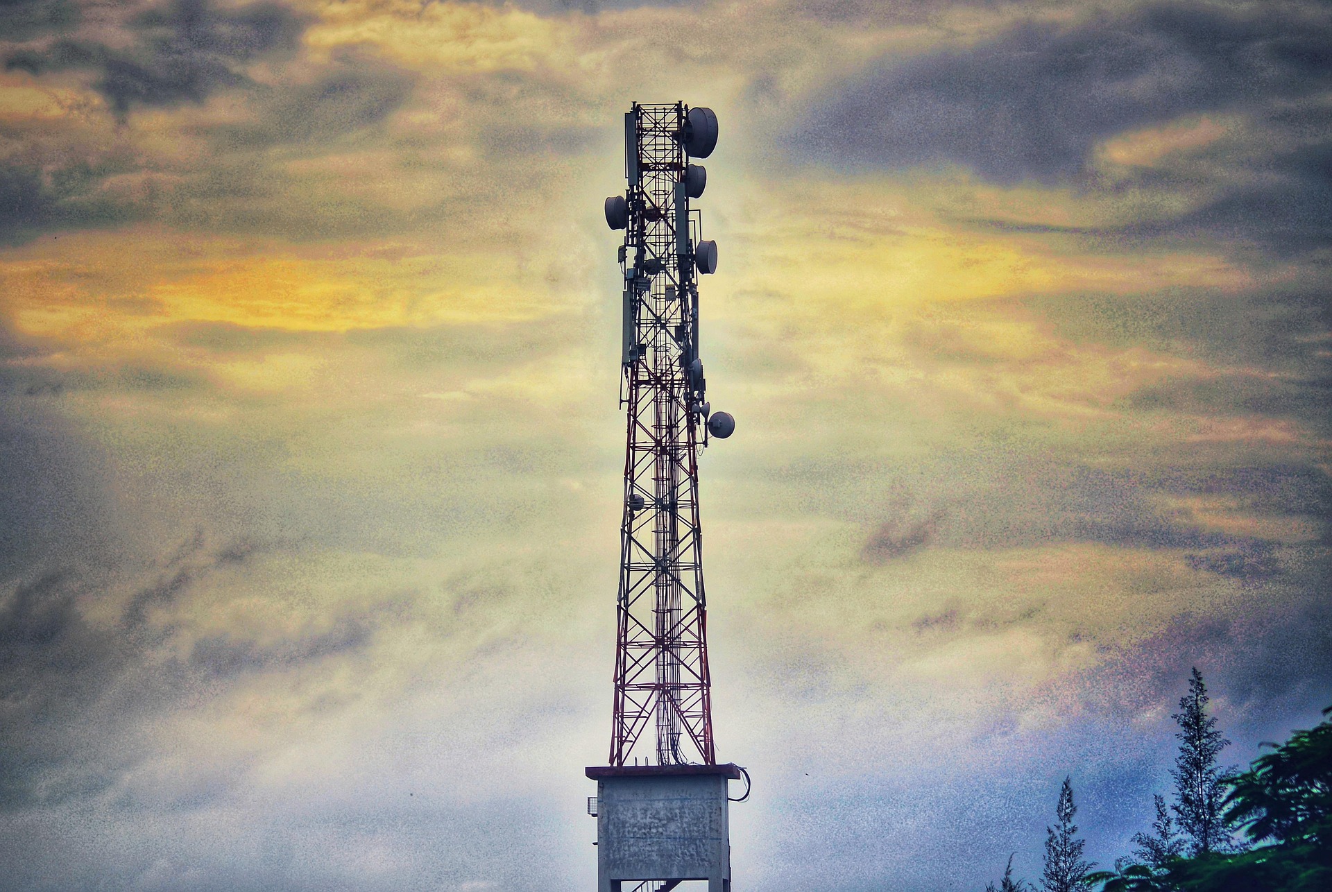 david_miram-tower-4771404_1920